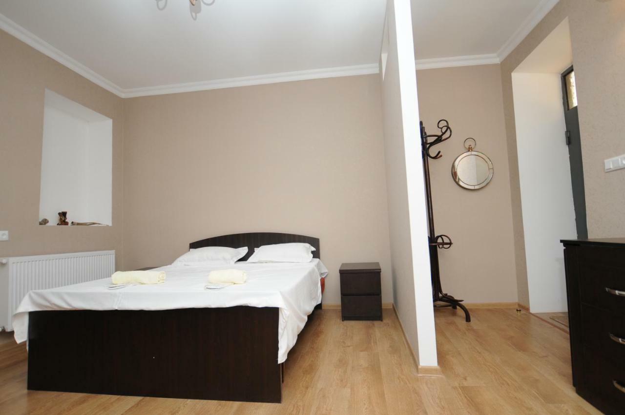 Shako'S Apartments Tbilissi Extérieur photo